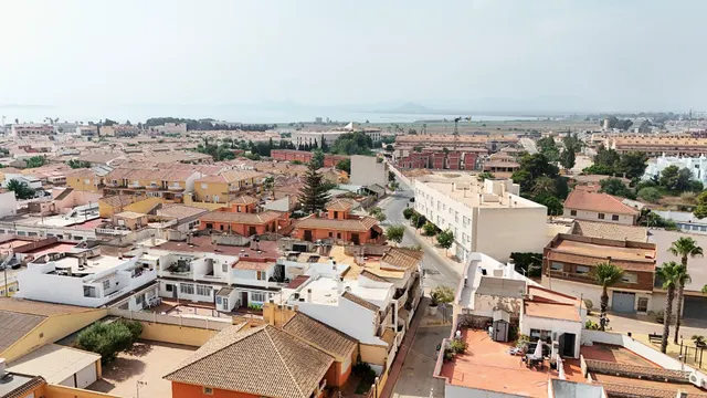 ESPECTACULAR DUPLEX REFORMADO CERCA DEL CENTRO Y PLAYAS — 34