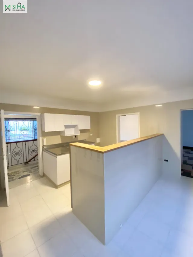 Casa 4 habitaciones 290m² en alquiler - Castillogrande — 8