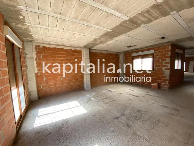 Edificio a la venta en La Llosa de Ranes — 2