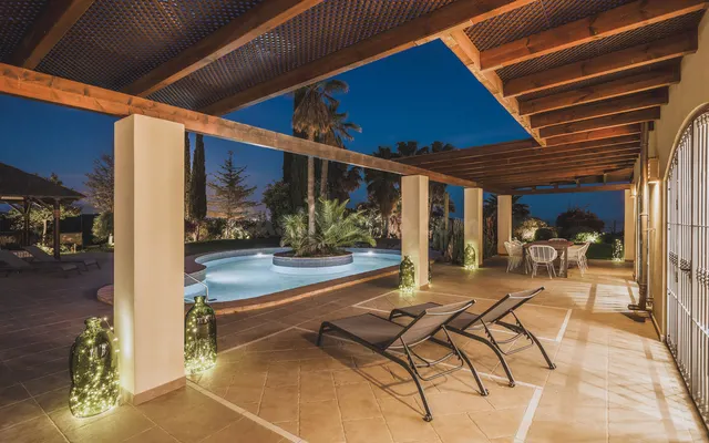 Chalet 7 habitaciones 557m² en venta - Costa Del Sol - foto 4