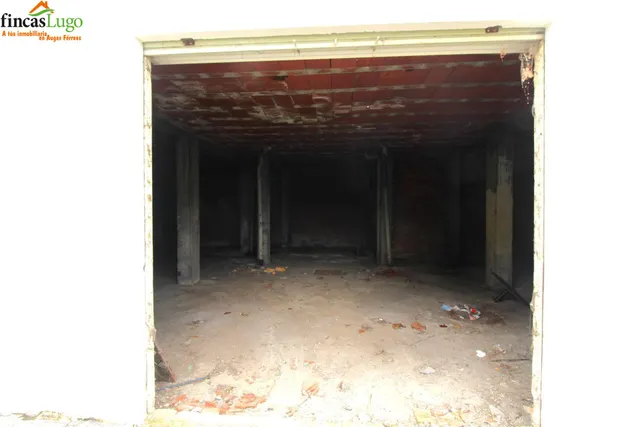 LOCAL COMERCIAL AL LADO DEL CENTRO MÉDICO DE FINGOI — 3