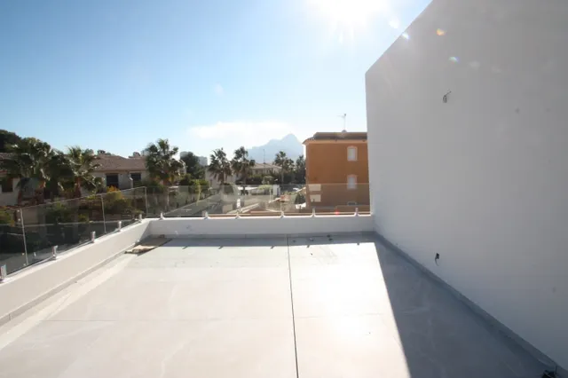 Preciosa villa en venta de estilo moderno en Calpe — 15