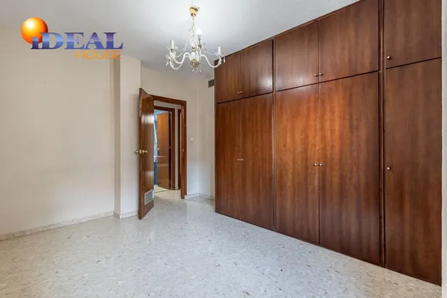 Espacio, luz y comodidad en una vivienda con grandes posibilidades en zona Alcampo — 20