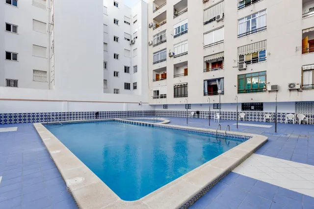 Fantastico apartamento con piscina comunitaria, idoneo como vacacional — 7
