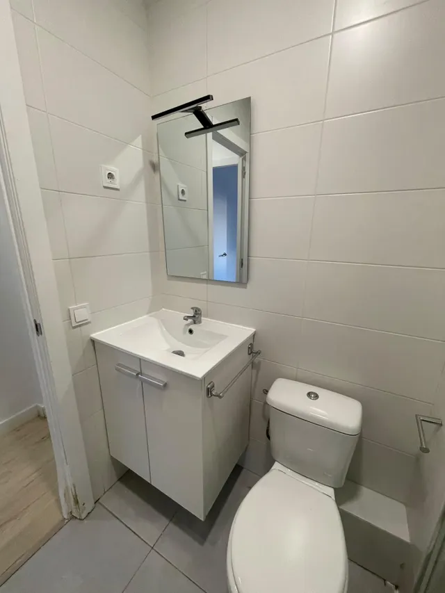 Piso reformado de 3 habitaciones con dos terrazas — 14