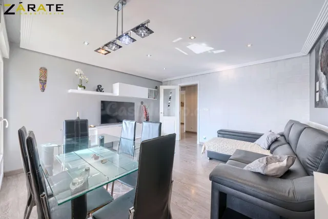 Piso 3 habitaciones 73m² en venta - Casco Viejo - Muelle - foto 4