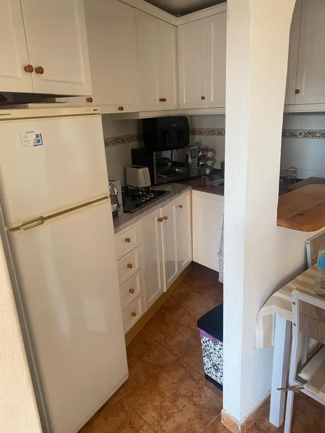 OPORTUNIDAD!!!!! APARTAMENTO CENTRICO CON PISCINA COMUNITARIA — 11