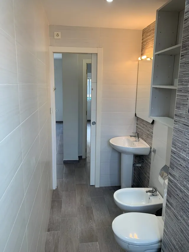 Se alquila precioso piso reformado, listo para entrar a vivir — 13