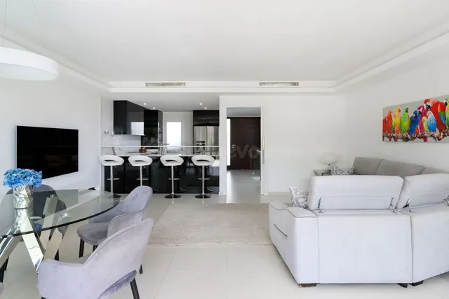Casa 3 habitaciones 250m² en venta - La Carolina-Guadalpín - foto 4