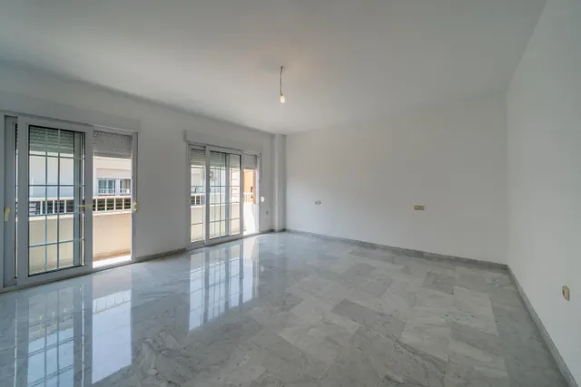 GRAN PISO/ATICO EN EL CENTRO DE MOTRIL  CON 183 M2 — 25