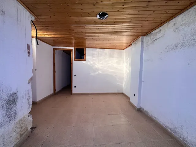SE VENDE CASA ADOSADA EN BERGA — 28