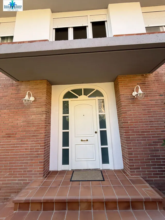 INMOHOUSE VENDE PAREADO — 3