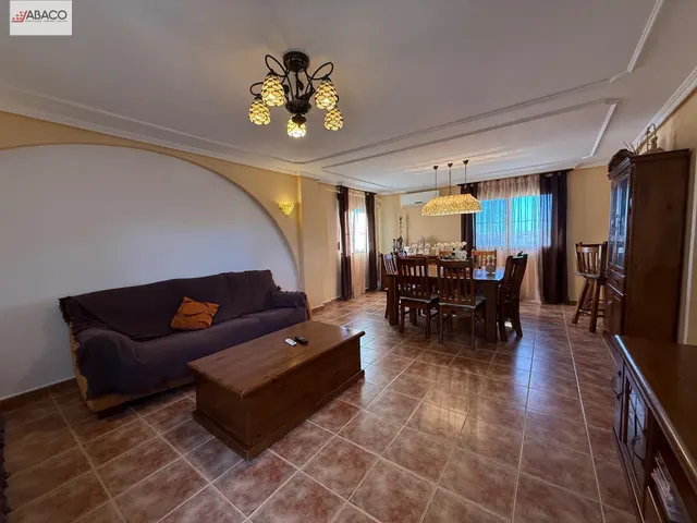 Chalet con 2 viviendas y amplia parcela en la Alcoraya — 7
