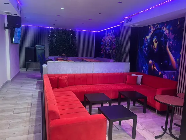 Bar 1 habitación 100m² en alquiler - Marbella — 2