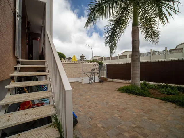 PISO CON JARDIN EN IFARA — 23