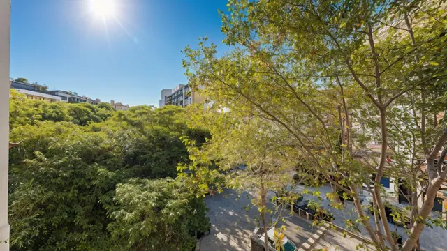 LUZ, SOL Y VISTAS DESPEJADAS EN UNA VIVIENDA EXTERIOR JUNTO A POBLENOU Y DIAGONAL MAR — 21