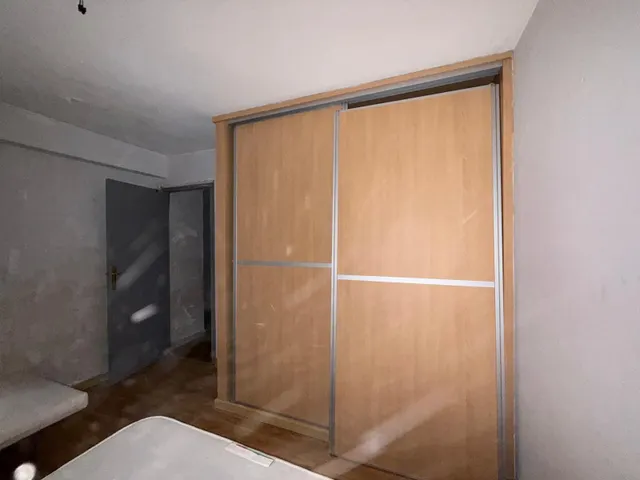 Piso con piscina a 700 m de la playa y a un paso del centro de Roda de Berà — 14