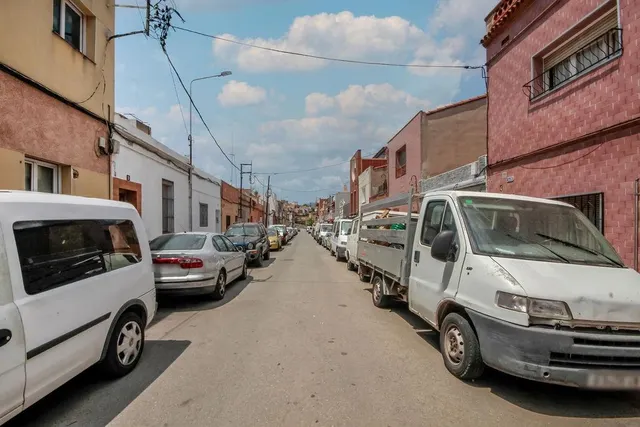 VENTA CASA SIN POSESIÓN — 15