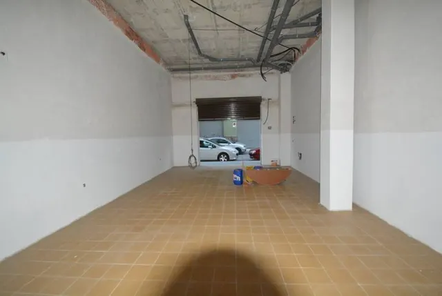 Locales comerciales en alquiler — 4