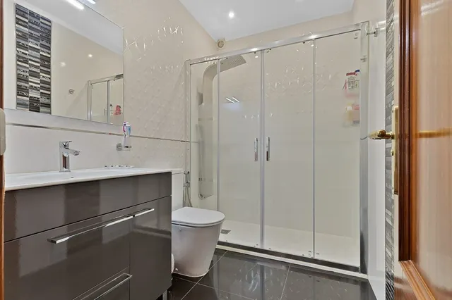 Chalet 4 habitaciones 236m² en venta - Riviera del sol — 20