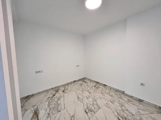 TODO REFORMADO! APARTAMENTO A 100 METROS DE PLAYA ,TORREVIEJA — 10