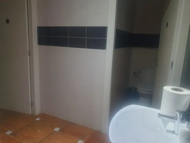 Local / Salón de fiestas en ZONA TURISTICA - — 13