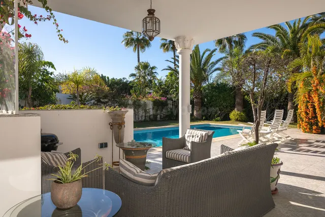 Chalet 5 habitaciones 344m² en venta - Marbella - foto 3