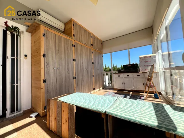 Chalet en Dolores con piscina climatizada, casa de invitados, paneles solares y mucho más — 9