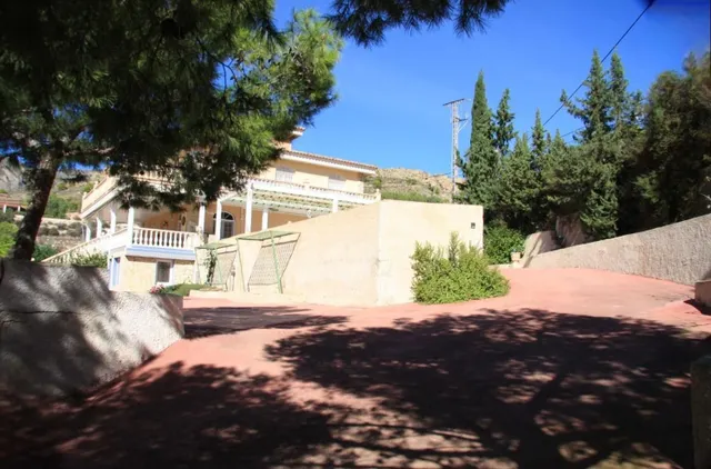 CHALET EN VENTA — 50