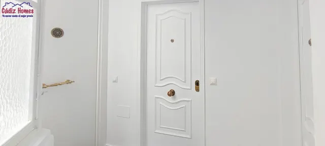 Preciosa vivienda en pleno centro.-Zona Plaza San Antonio — 28