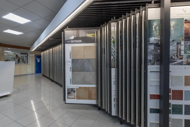 Venta Instalaciones Comerciales — 23
