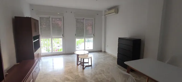 Piso de 1 dormitorio amueblado en zona Avenida de España — 13