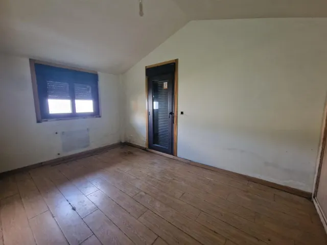 Chalet en Venta en Vilaboa — 17