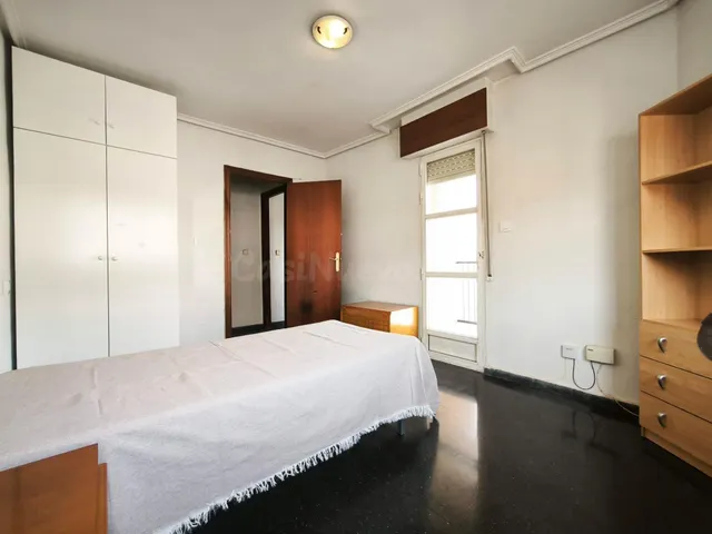 PISO EN STA. MARIA DE GRACIA — 12