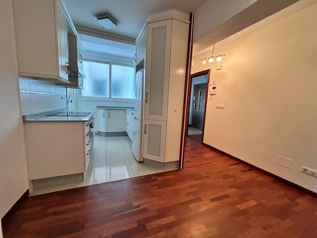 ESPECTACULAR VIVIENDA CON VISTAS AL MAR y PUERTO CON DOS PLAZAS DE GARAJE — 27
