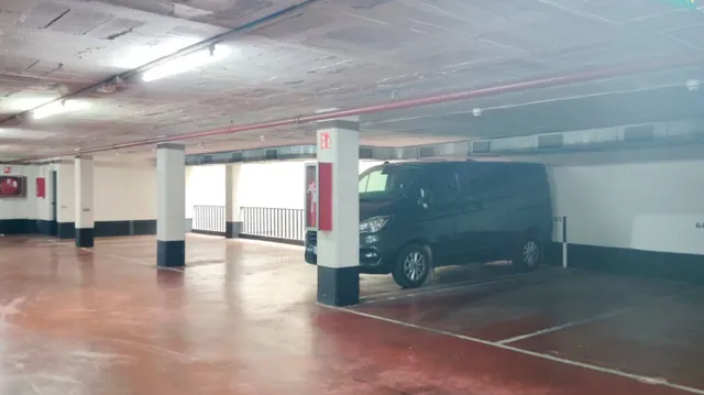 Parking 10m² en alquiler - Hostafrancs — 11