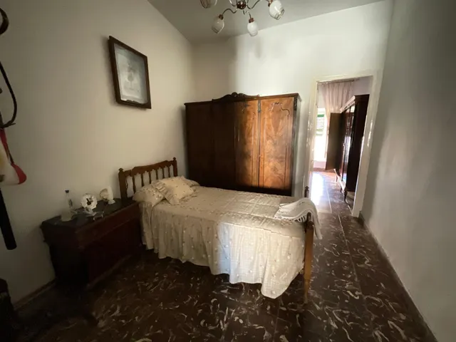 Gran casa en Chozas de Canales — 9
