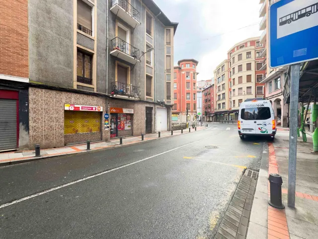Piso con gran potencial en Sestao — 18