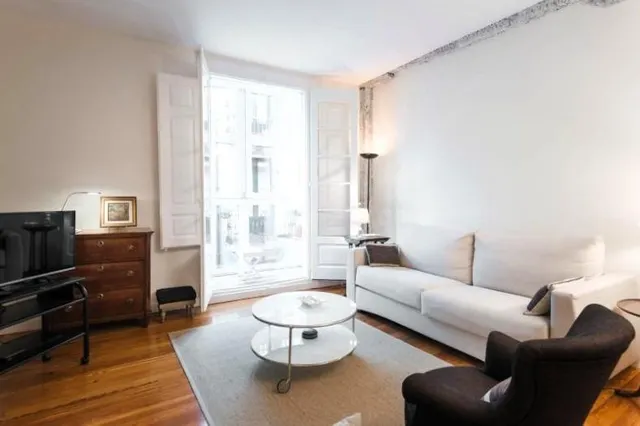 Se Alquila Bonito Apartamento de Diseño en Zona Casco Viejo - foto 5