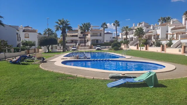 Casa 2 habitaciones 87m² en venta - Villamartín-Las Filipinas — 2