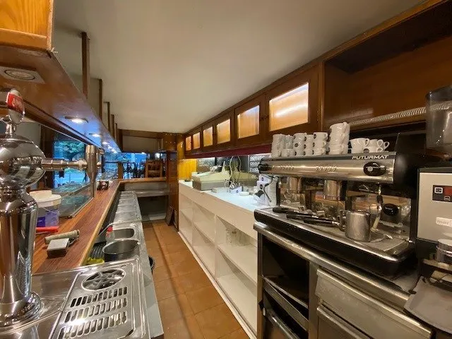 INVERSIONISTAS, BAR RESTAURANTE EN EL CENTRO DE PAMPLONA