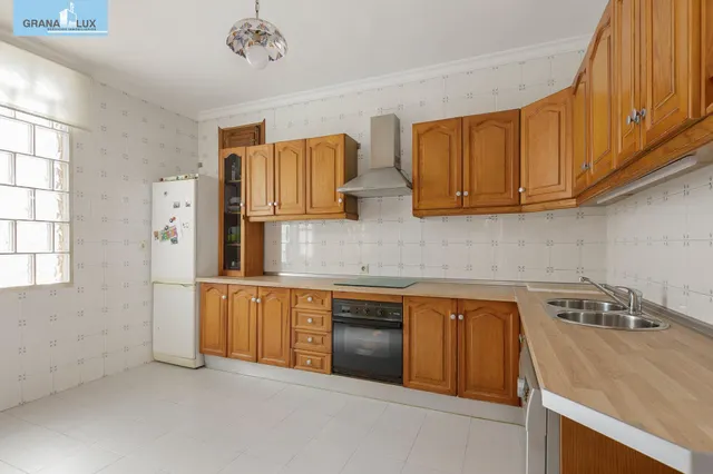 TU NUEVA VIVIENDA EN URBANIZACION EXCLUSIVA JUNTO A GRANADA — 9