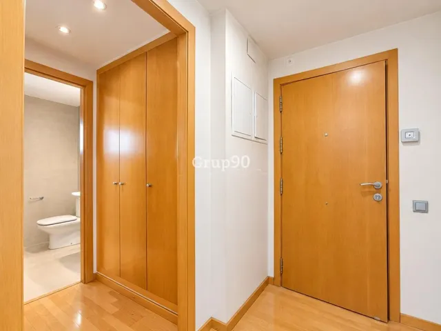 Exclusivo ático tríplex con gran terraza de 79 m2, 4 balcones y zona comunitaria con 2 piscinas y pista de pádel en cappont — 25
