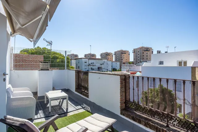 Chalet adosado en Calle Carmona, Tiro de Línea, Sevilla — 42