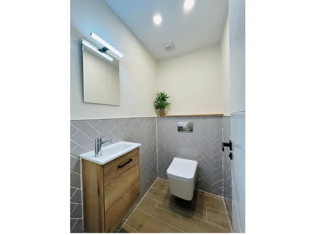 Venta de Piso 3 Dormitorios 3 Baños — 8