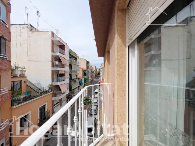 TODO EXTERIOR CON TRASTERO Y ASCENSOR — 11