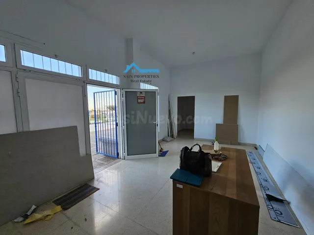 Local comercial ideal para inversión, Bello Horizonte La Nuc - foto 3