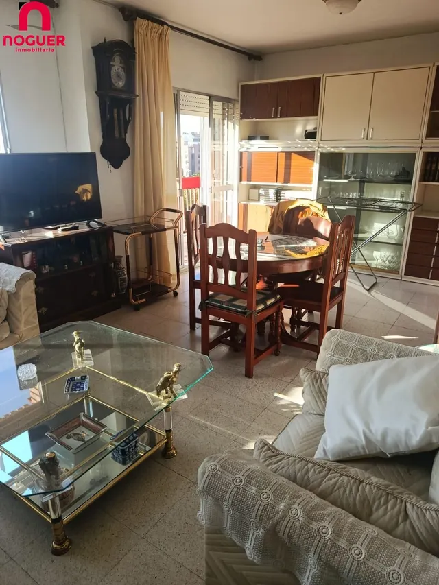 Piso en venta avd. aeropuerto — 14
