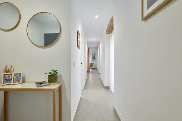 EXCLUSIVO PISO DE LUJO, CON LICENCIA TURÍSTICA, EN EL CENTRO DE JEREZ. ¡NO TE LO PIERDAS! — 6