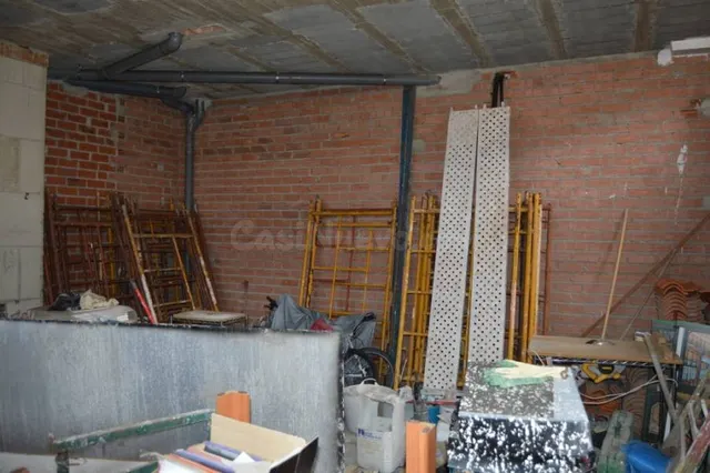 LOCAL DIAFANO EN VENTA / CENTRO DE COLINDRES - foto 4